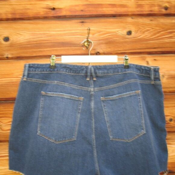 NWT Good American Stretch Plus Size Cut Off High Waist Denim Jean Shorts - Picture 8 of 11